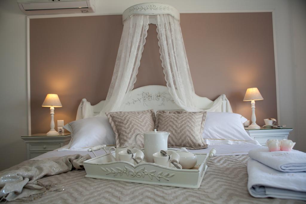 Blue Horizon Villa & Suites 锡蒂亚 外观 照片
