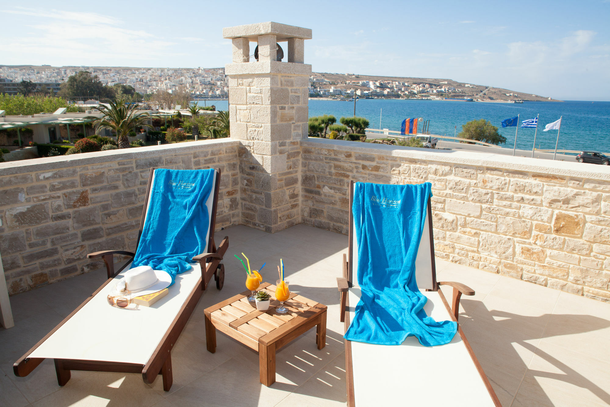 Blue Horizon Villa & Suites 锡蒂亚 外观 照片