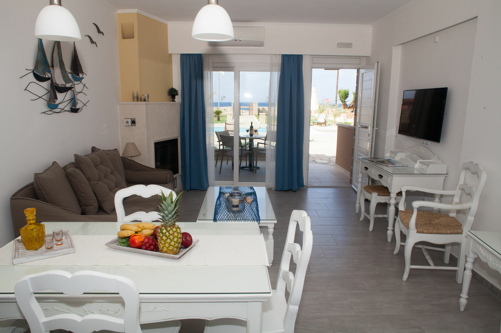 Blue Horizon Villa & Suites 锡蒂亚 外观 照片