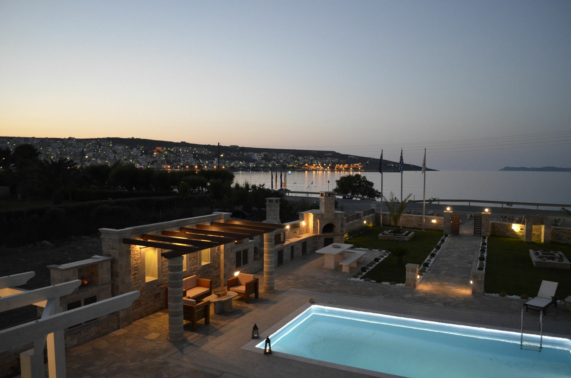 Blue Horizon Villa & Suites 锡蒂亚 外观 照片